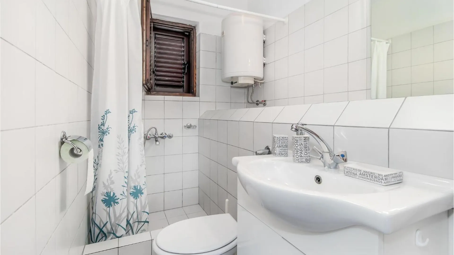 Amazing Apartment In Novi Vinodolski
